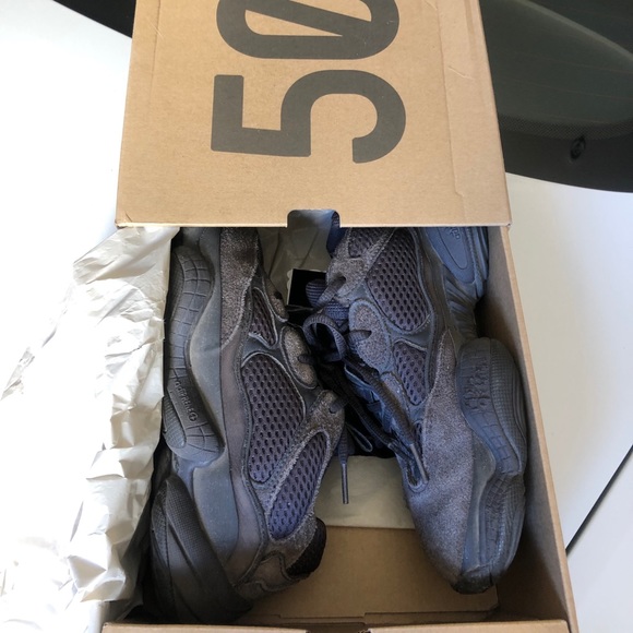 yeezy 500 size 5